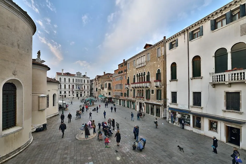 Residenza Ruga Giuffa Venice Castello (Varese)